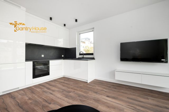 Mieszkanie 2-pokojowe Gdynia Chwarzno-Wiczlino, ul. Leona Staniszewskiego. Zdjęcie 4