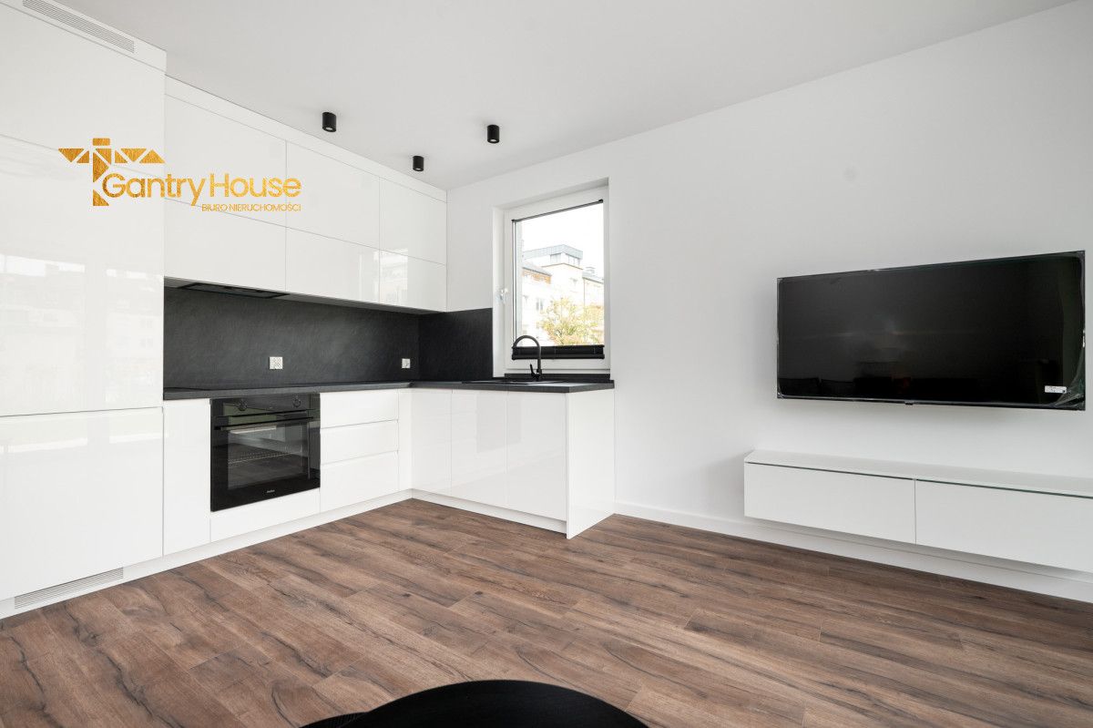 Mieszkanie 2-pokojowe Gdynia Chwarzno-Wiczlino, ul. Leona Staniszewskiego. Zdjęcie 4