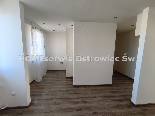 Mieszkanie 3-pokojowe Ostrowiec Świętokrzyski Centrum, ul. Jana Kochanowskiego. Zdjęcie 5