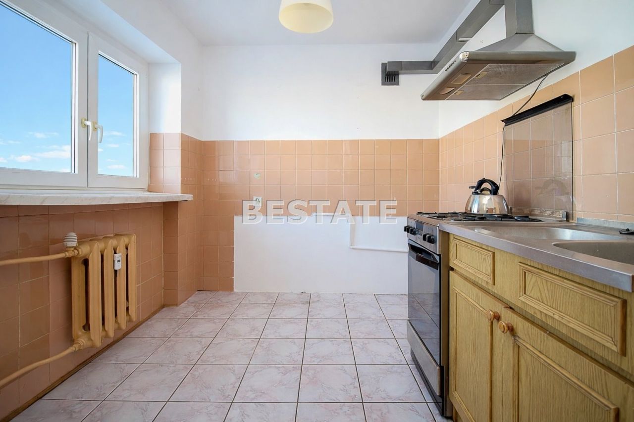 Mieszkanie 3-pokojowe Tarnów Piaskówka, ul. Tadeusza Romanowicza. Zdjęcie 4