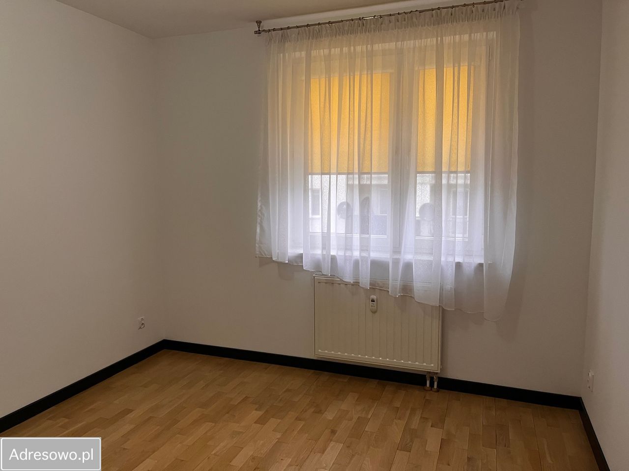 Mieszkanie 3-pokojowe Kielce Podkarczówka, ul. Hugona Kołłątaja. Zdjęcie 3