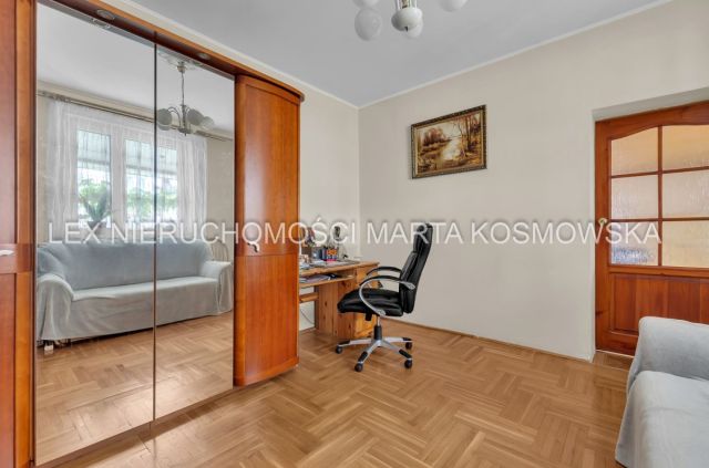 dom wolnostojący, 9 pokoi Raszyn. Zdjęcie 8