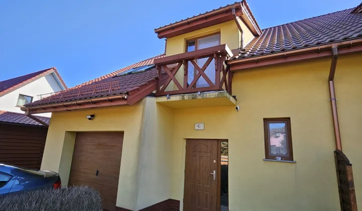 bliźniak Komarno