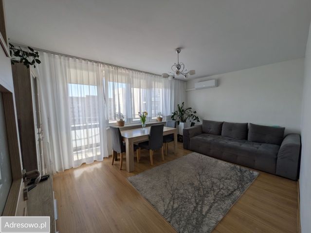 Mieszkanie 3-pokojowe Warszawa Targówek, ul. Wacława Tokarza. Zdjęcie 1