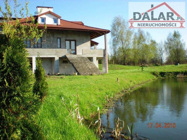 dom, 9 pokoi Wólka Dworska. Zdjęcie 1