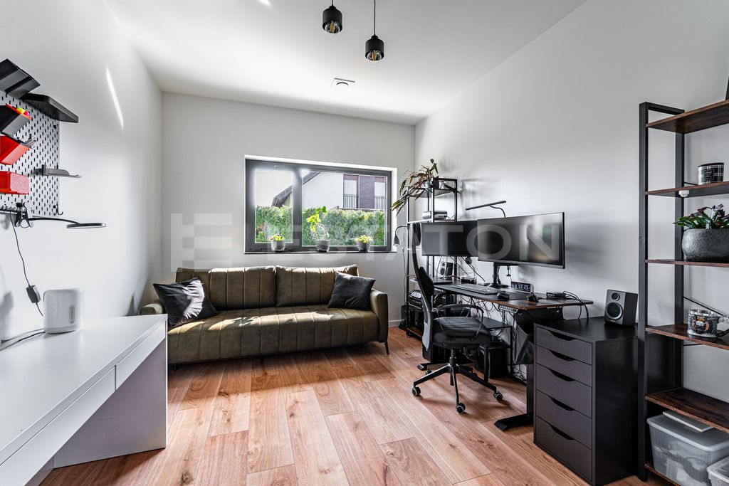 dom wolnostojący, 4 pokoje Trzciana. Zdjęcie 16