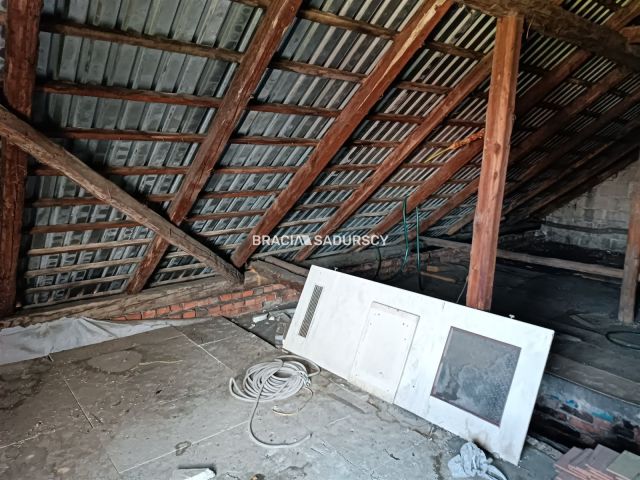 dom wolnostojący, 6 pokoi Targowisko. Zdjęcie 11