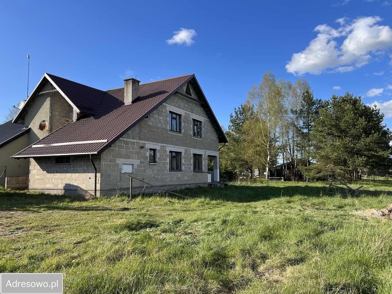 bliźniak, 6 pokoi Węsiory. Zdjęcie 14