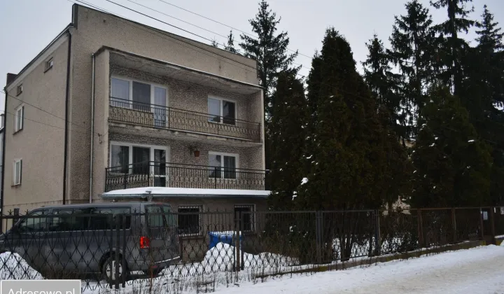 dom wolnostojący, 8 pokoi Marki, ul. Legionowa