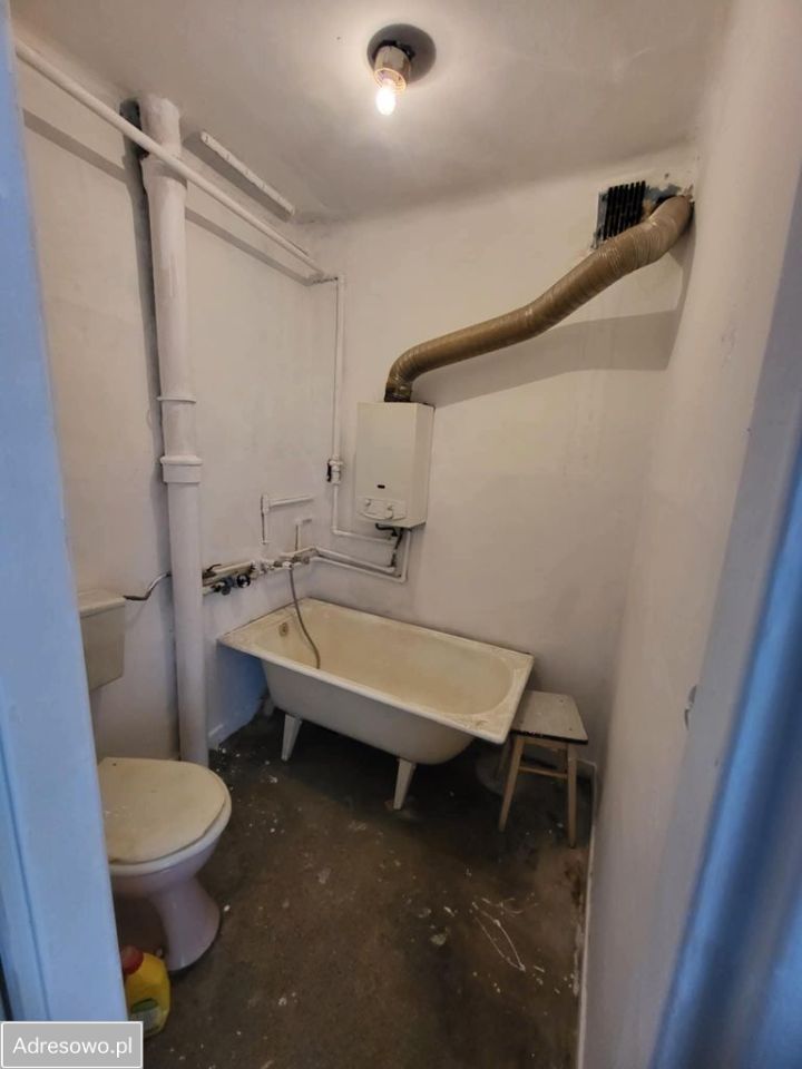 Mieszkanie 2-pokojowe Ostrowiec Świętokrzyski, ul. Henryka Sienkiewicza. Zdjęcie 2