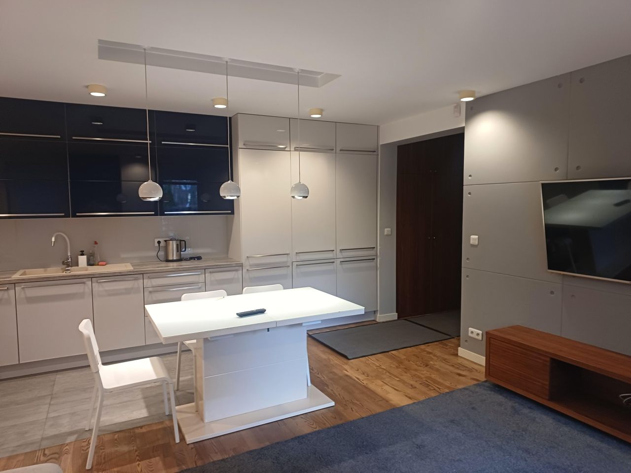 Mieszkanie 2-pokojowe Warszawa Wawer, ul. Żegańska. Zdjęcie 3