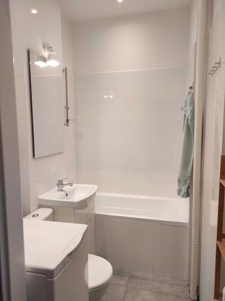 Mieszkanie 3-pokojowe Warszawa Śródmieście, ul. Krochmalna. Zdjęcie 4