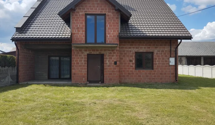 dom wolnostojący, 5 pokoi Ożegów, ul. Długa