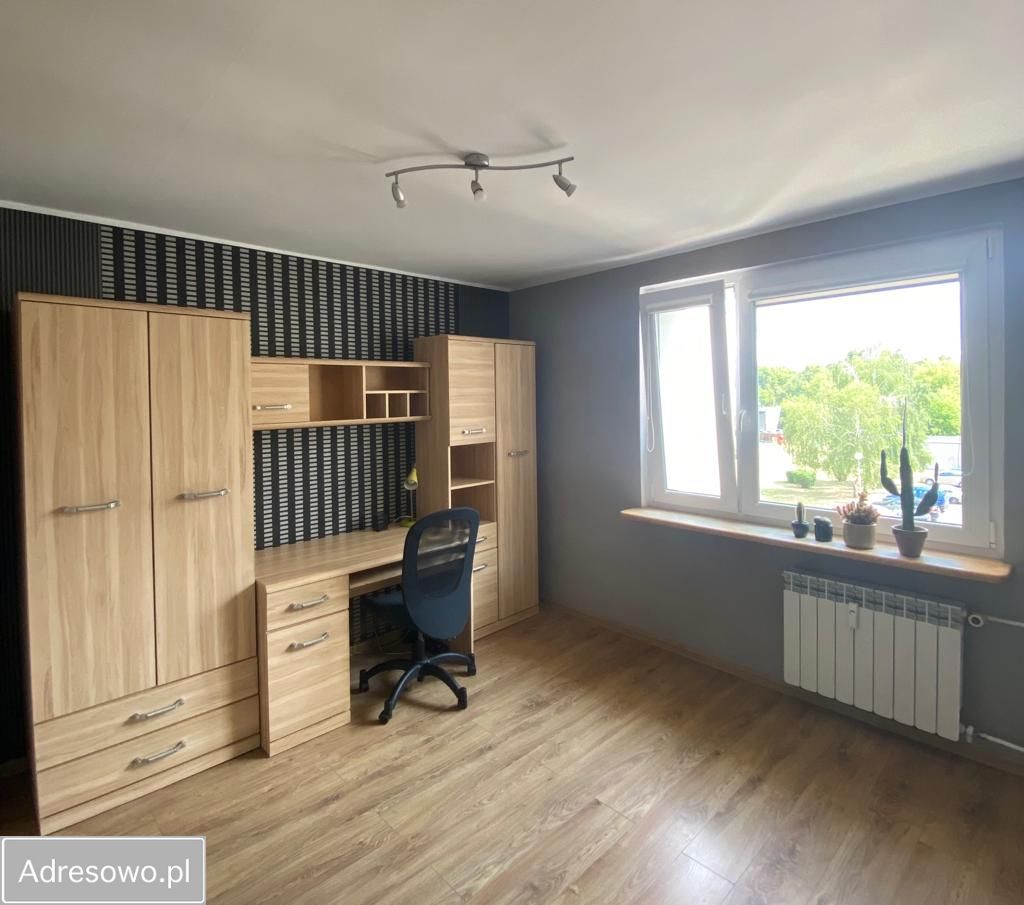 Mieszkanie 3-pokojowe Września, ul. Juliusza Słowackiego. Zdjęcie 4