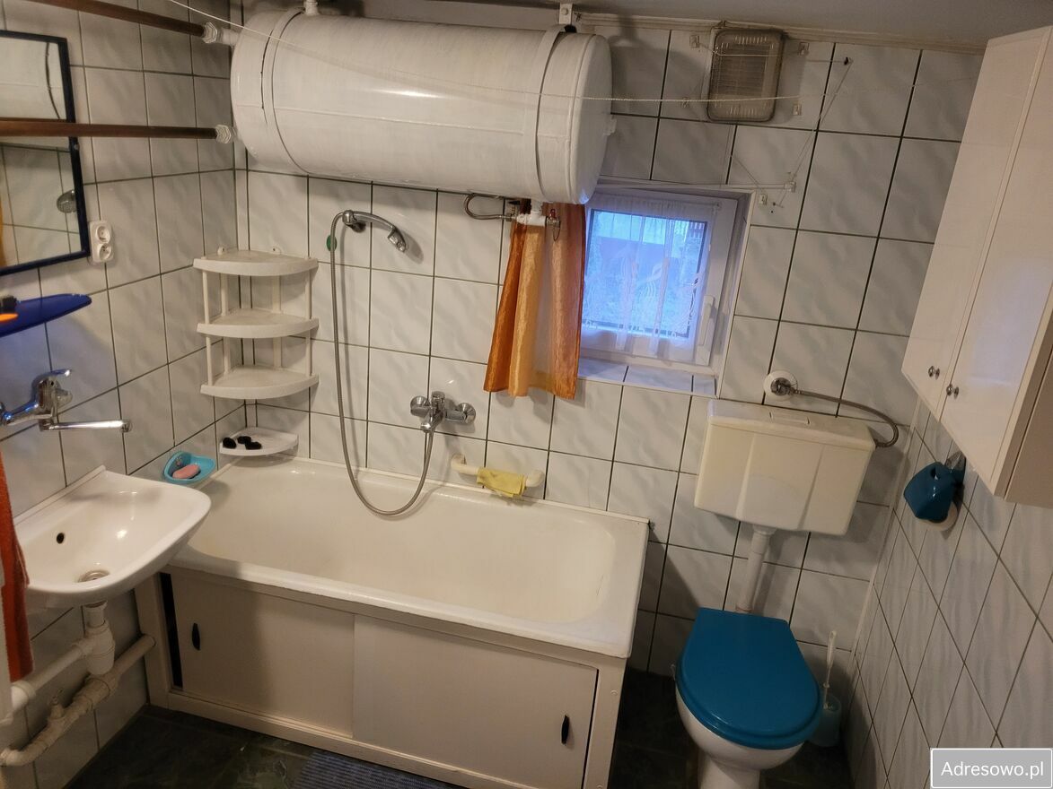 dom wolnostojący, 2 pokoje Fałków, ul. Przedborska. Zdjęcie 13