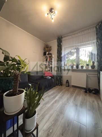 dom wolnostojący, 3 pokoje Dziekanów Leśny. Zdjęcie 25