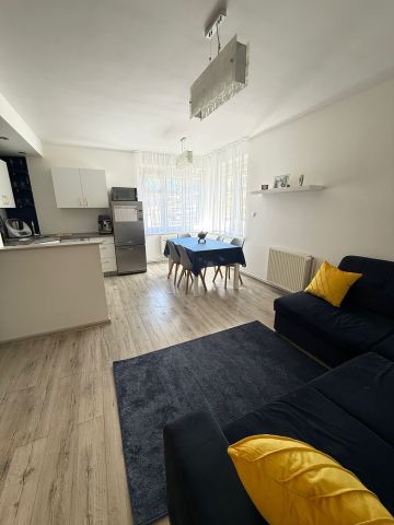 Mieszkanie 3-pokojowe Bolesławiec, ul. Bronisława Kosiby. Zdjęcie 1