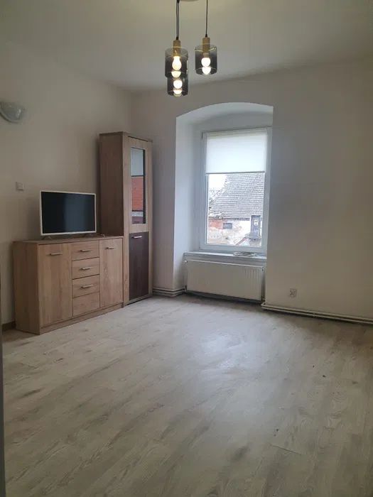 Mieszkanie 3-pokojowe Zawiszów. Zdjęcie 1