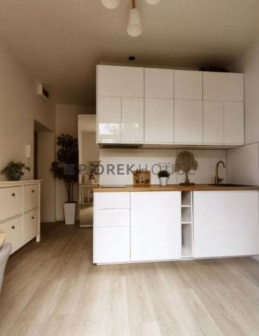 Mieszkanie 1-pokojowe Warszawa Wawer, ul. Stylowa. Zdjęcie 1