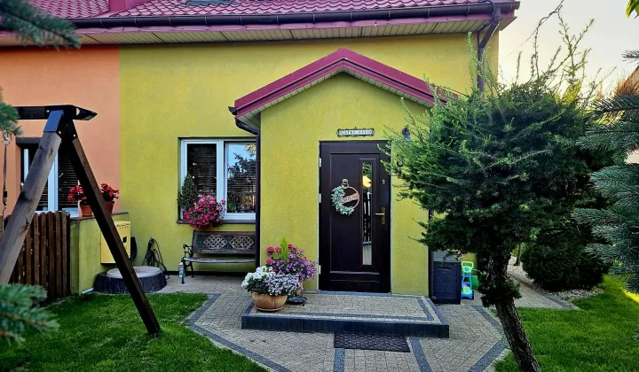 bliźniak, 3 pokoje Stróżewko, Sezamkowa