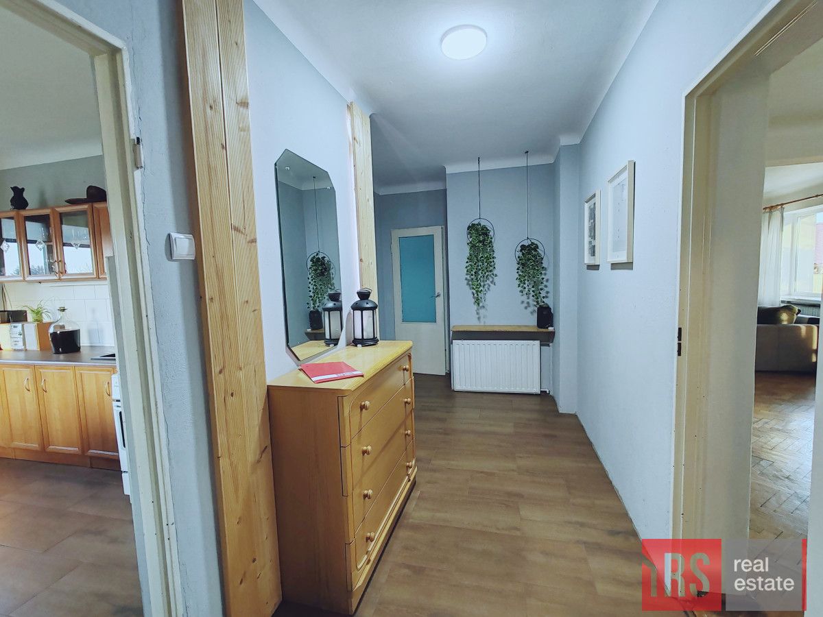 dom wolnostojący, 5 pokoi Dąbie, ul. Kolska. Zdjęcie 11