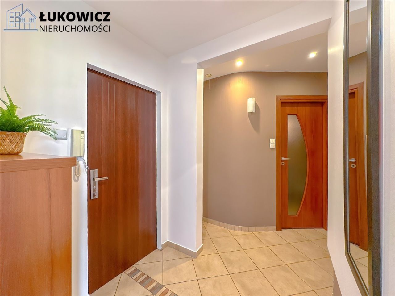 Mieszkanie 2-pokojowe Bielsko-Biała Osiedle Karpackie. Zdjęcie 28