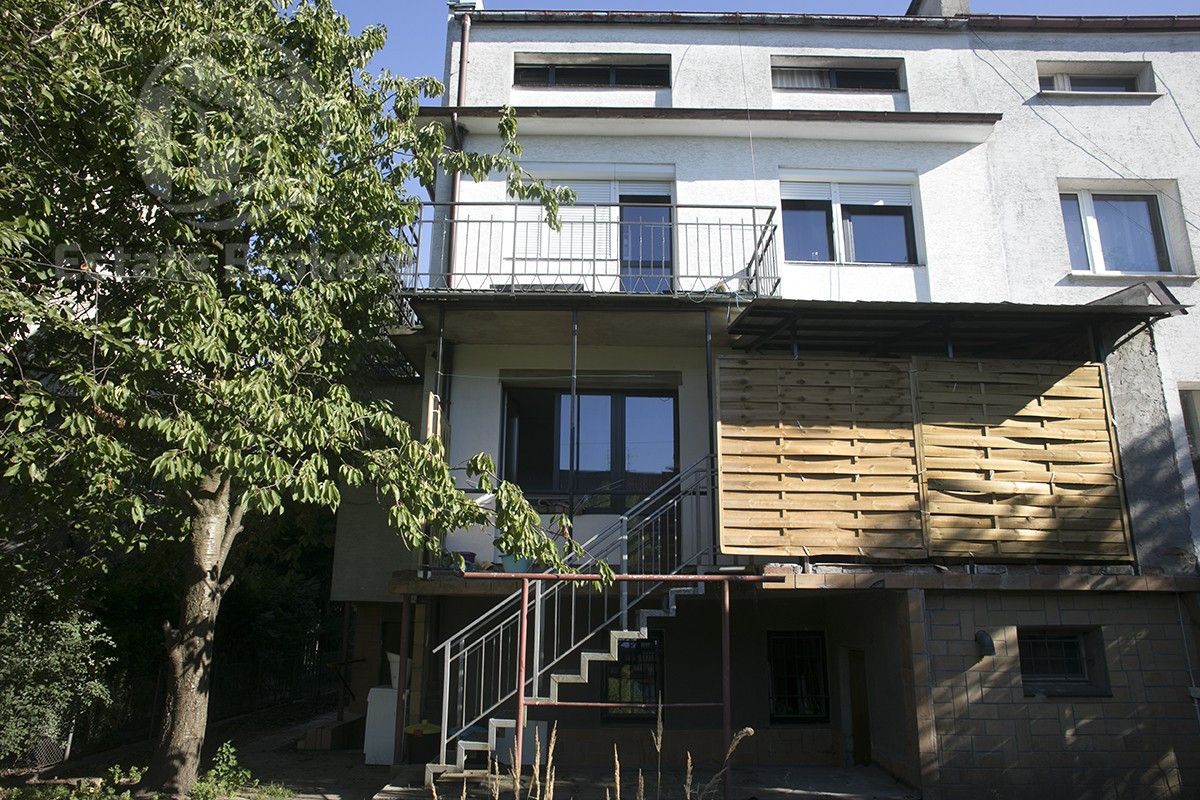 bliźniak, 10 pokoi Wrocław Krzyki, ul. Parafialna. Zdjęcie 2