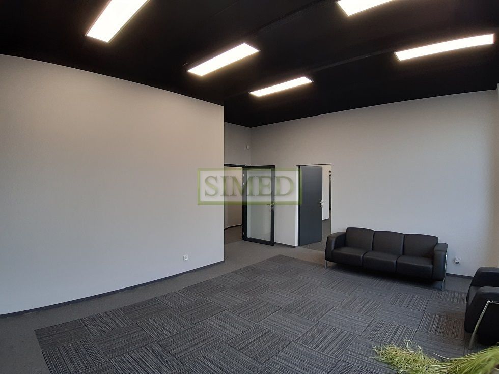 Biuro Warszawa Włochy. Zdjęcie 2