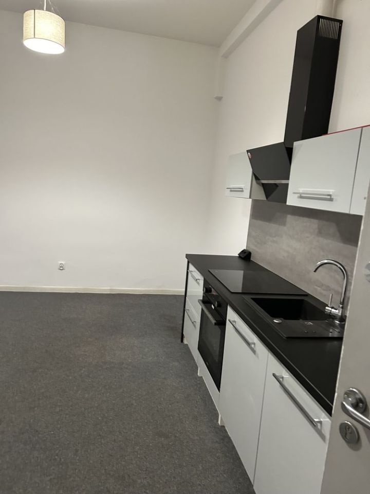 Lokal Świebodzin, pl. Wolności. Zdjęcie 5