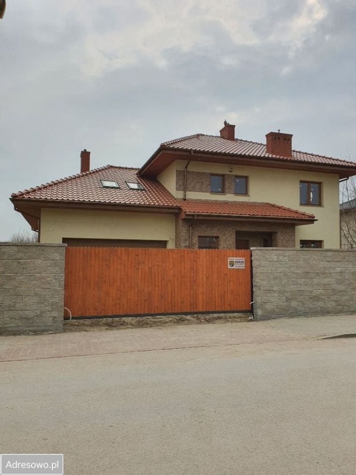 dom wolnostojący, 6 pokoi Warszawa Tarchomin, ul. Gladioli