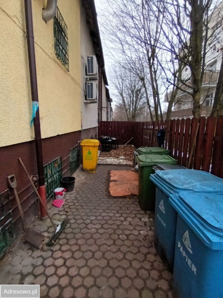 Lokal Toruń Na Skarpie, ul. Ligi Polskiej. Zdjęcie 2