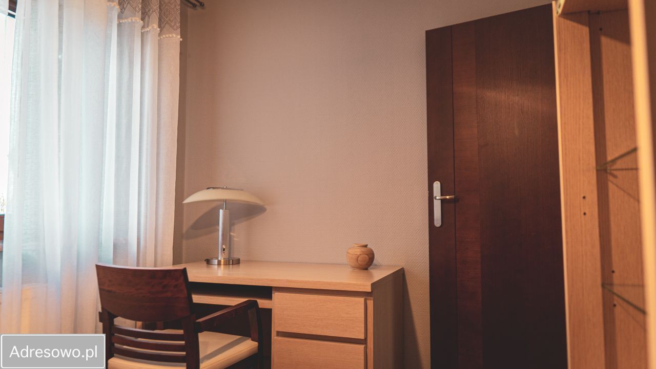 Mieszkanie 4-pokojowe Ustroń Centrum, ul. Staffa. Zdjęcie 9