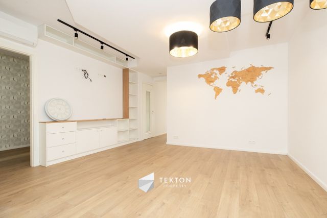 Mieszkanie 4-pokojowe Warszawa Praga, ul. Gdecka. Zdjęcie 1