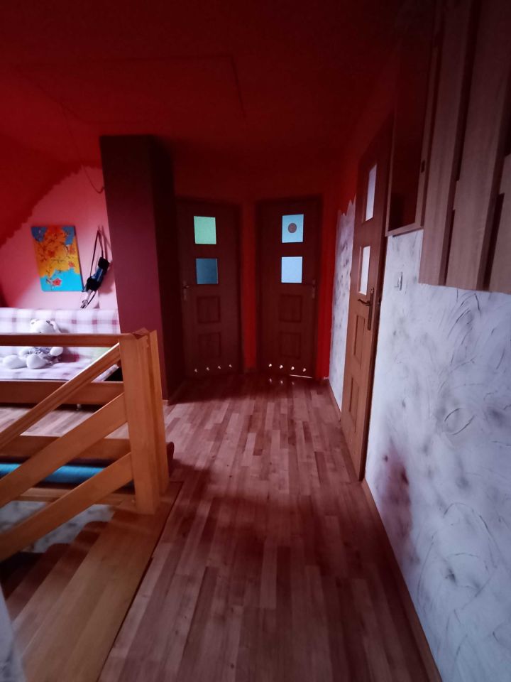 dom wolnostojący, 5 pokoi Strachocina. Zdjęcie 7