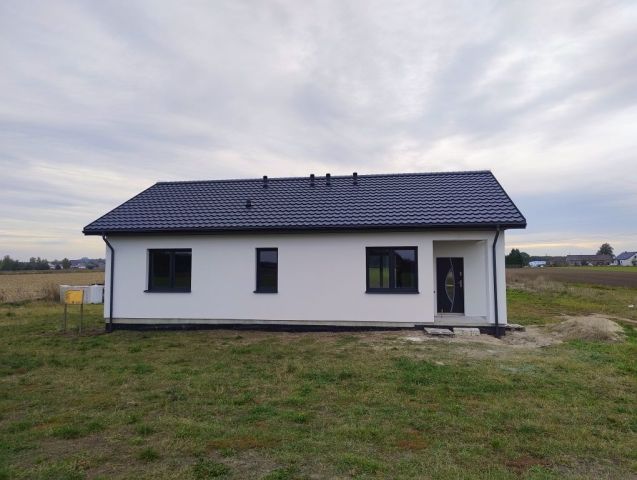 dom wolnostojący Mierzynek. Zdjęcie 1