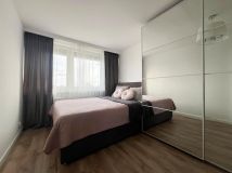 Mieszkanie 4-pokojowe Oleśnica. Zdjęcie 2