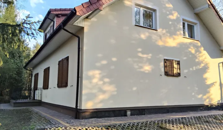 dom wolnostojący, 7 pokoi Srocko, ul. Częstochowska