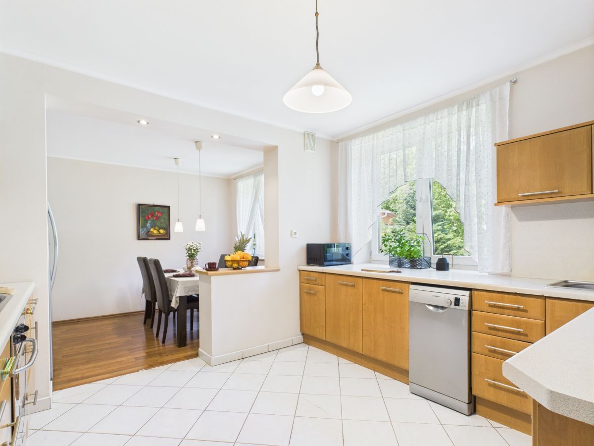 dom wolnostojący, 4 pokoje Żółwin, ul. Sosnowa. Zdjęcie 6