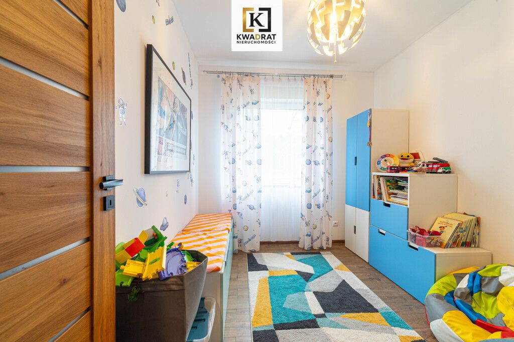 dom wolnostojący, 5 pokoi Mikanów. Zdjęcie 10