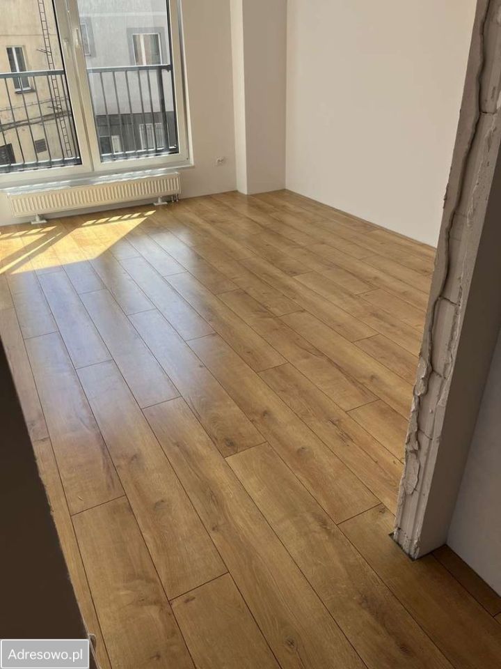 Mieszkanie 3-pokojowe Częstochowa. Zdjęcie 3