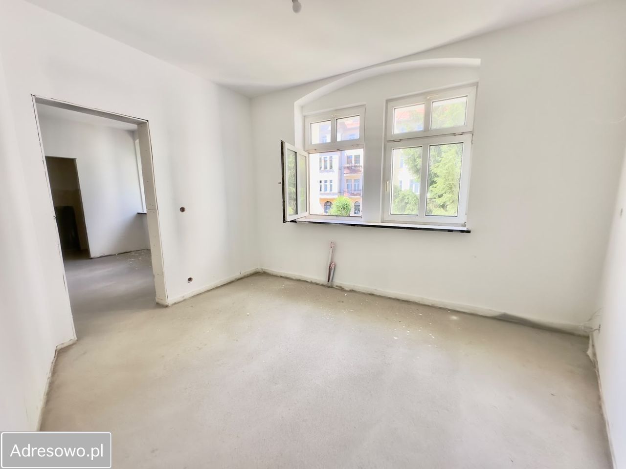 kamienica, 6 pokoi Jelenia Góra Centrum, ul. Sebastiana Klonowica. Zdjęcie 4