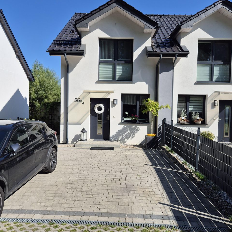 bliźniak, 4 pokoje Luzino, ul. Paraszyńska