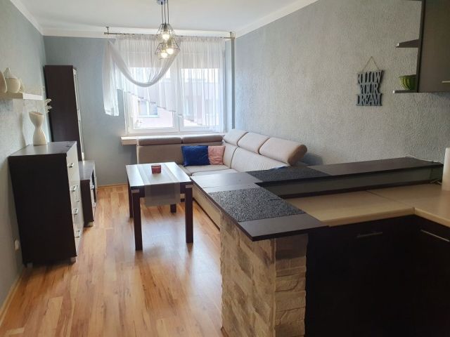 Mieszkanie 2-pokojowe Lubin, ul. Adama Mickiewicza. Zdjęcie 1