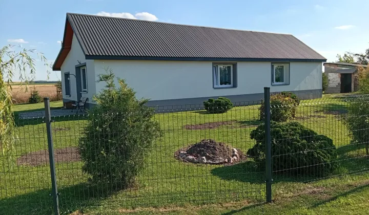 dom wolnostojący, 4 pokoje Brodzica