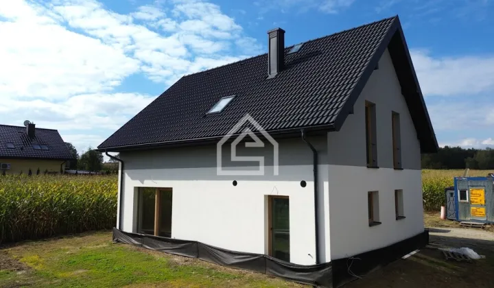 dom wolnostojący, 5 pokoi Dąbrowa