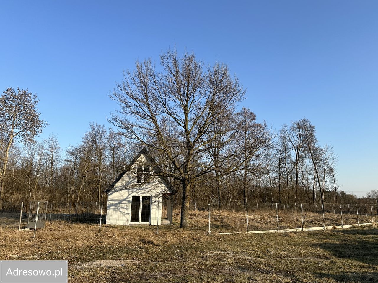 dom wolnostojący, 2 pokoje Feliksów. Zdjęcie 2