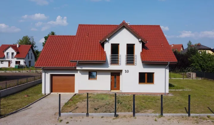 dom wolnostojący, 6 pokoi Jonkowo, ul. Słoneczna