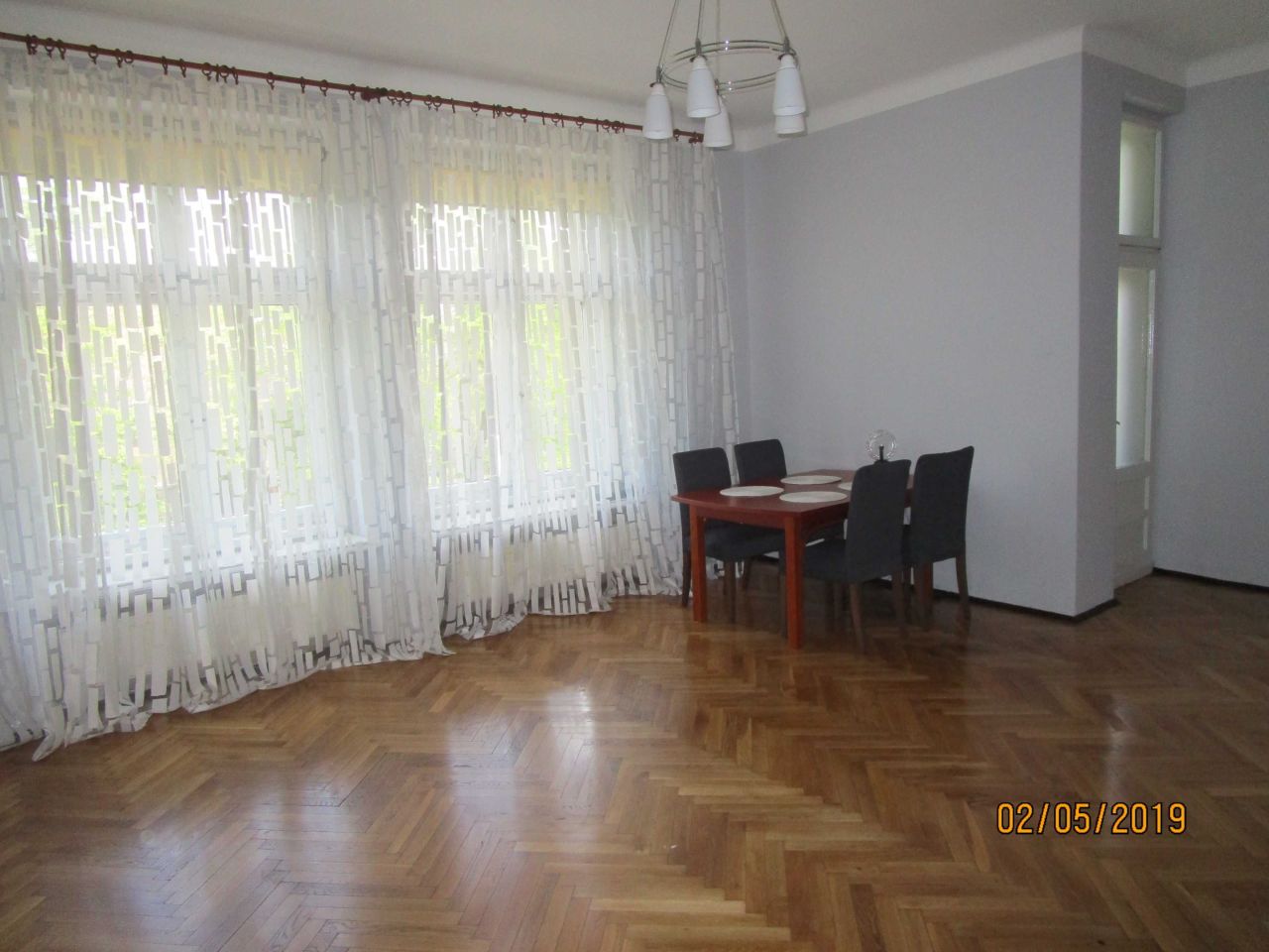 Mieszkanie 4-pokojowe Pabianice. Zdjęcie 1