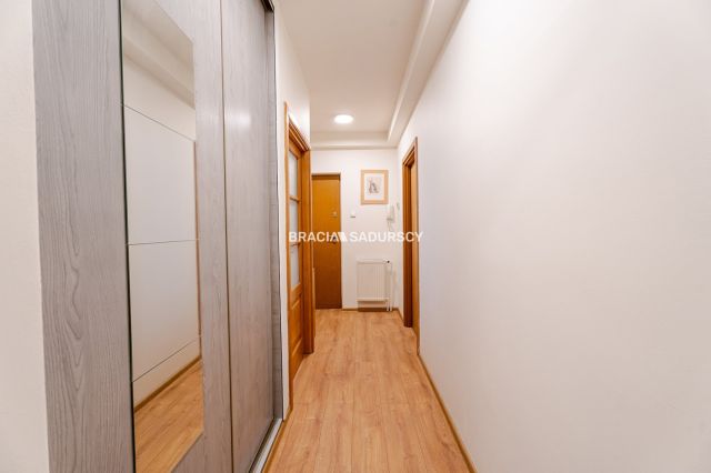 Mieszkanie 3-pokojowe Kraków Prądnik Czerwony, ul. Jezuitów. Zdjęcie 19