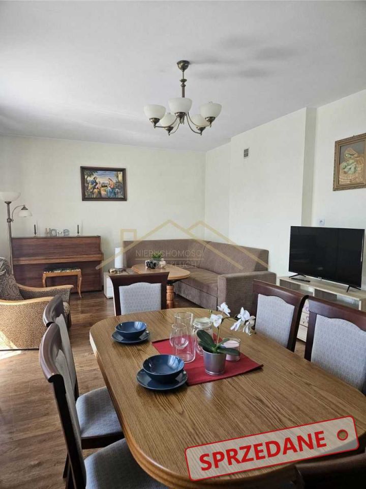 dom wolnostojący, 6 pokoi Bełżyce, ul. Tysiąclecia. Zdjęcie 3